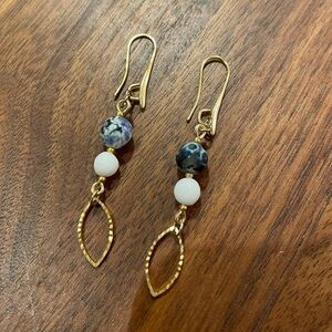 NWOT Gold Drop Earrings